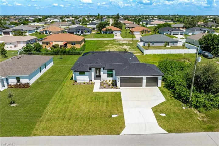 613 NW 7th  PL, Cape Coral, FL 33993