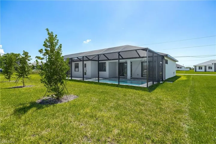 613 NW 7th  PL, Cape Coral, FL 33993