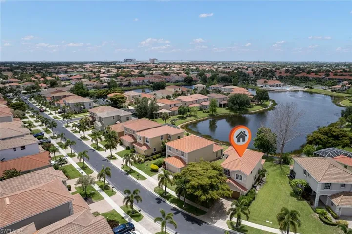 8830 Spring Mountain Way, Fort Myers, Florida 33908