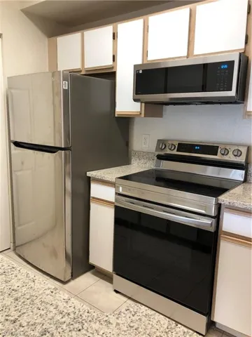 6341  Aragon  WAY, Fort Myers, FL 33966