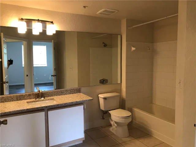 6341  Aragon  WAY, Fort Myers, FL 33966