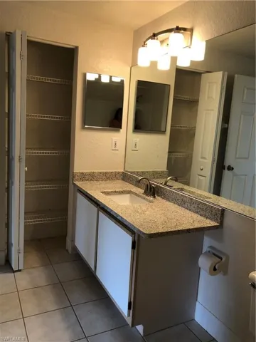 6341  Aragon  WAY, Fort Myers, FL 33966