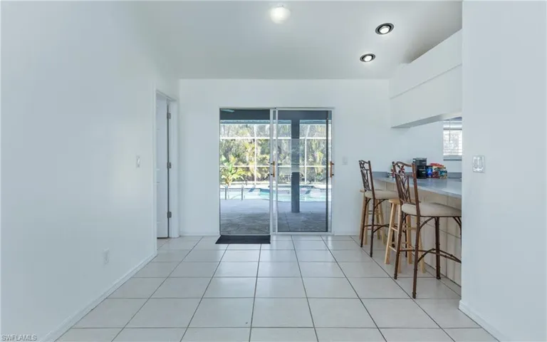 1223 Sw 25th St, Cape Coral Fl 33914