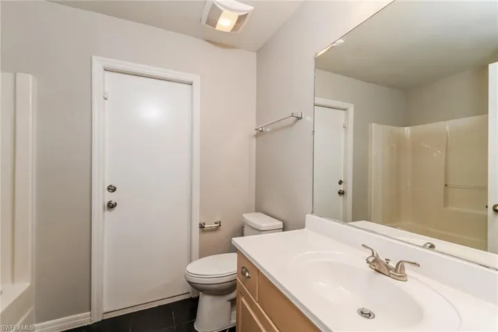 9091  Morris  RD, Fort Myers, FL 33967