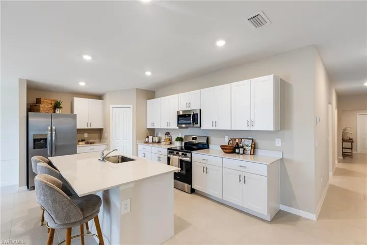 322 Marabou Dr, Lehigh Acres, Florida 33936