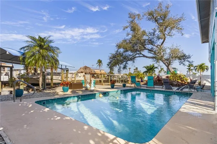 2849  Sanibel  BLVD, St. James City, FL 33956