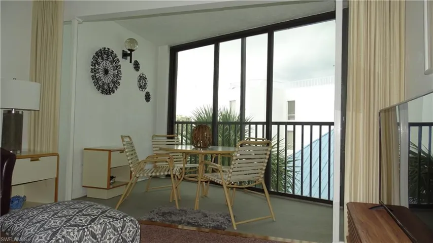 995 Anglers Cv N402, Marco Island, Florida 34145