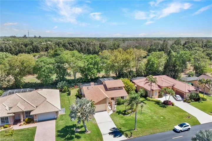 28391  Tasca  DR, Bonita Springs, FL 34135