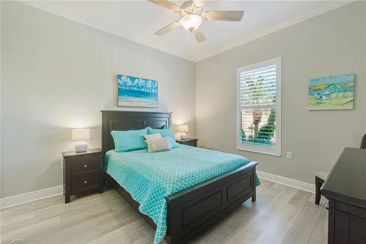 Guest bedroom #1
