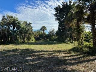 XXXX  James  RD, Naples, FL 34114