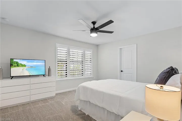 guest room 1