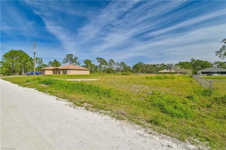 1510 Congress AVE, LEHIGH ACRES FL 33972