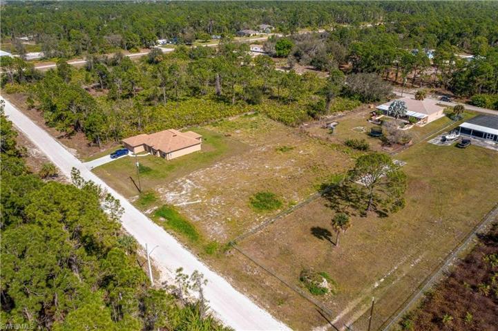 1510 Congress AVE, LEHIGH ACRES FL 33972