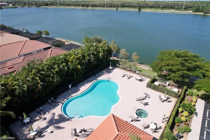 One of the best community pools and spa