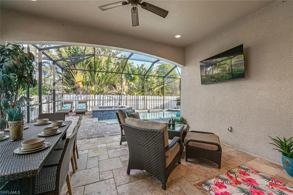 837 105th AVE, Naples, FL 34108,225063745