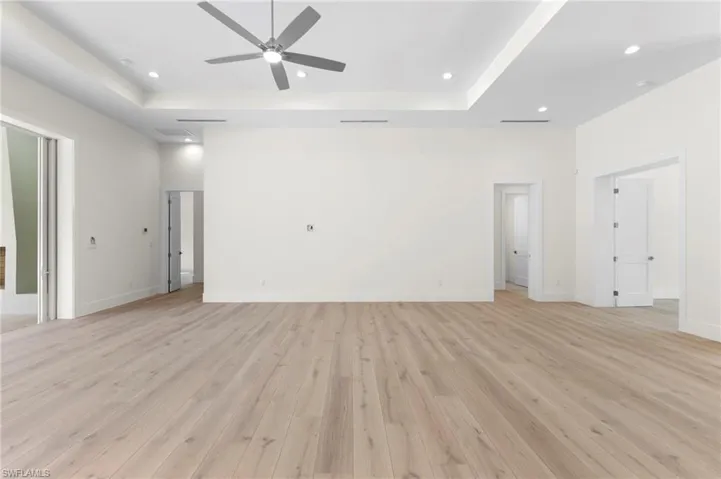 12 feet ceilings with 14 feet coffers.