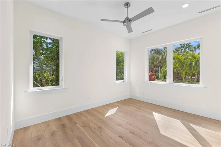 4th bedroom