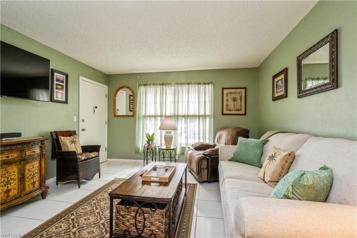 Spacious great room
