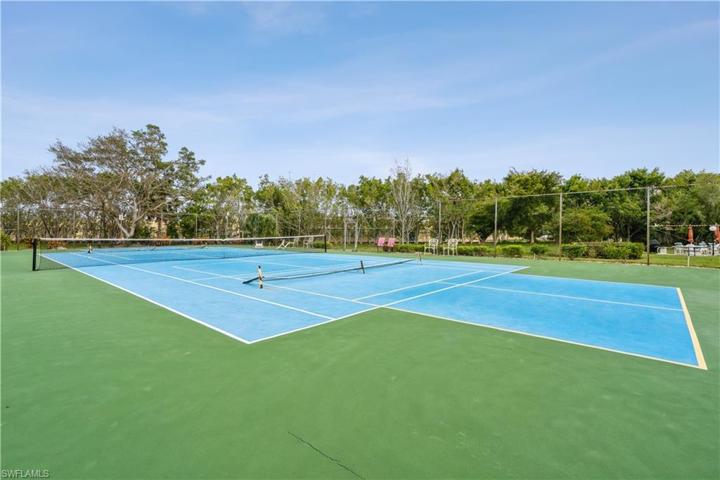 Pickleball court