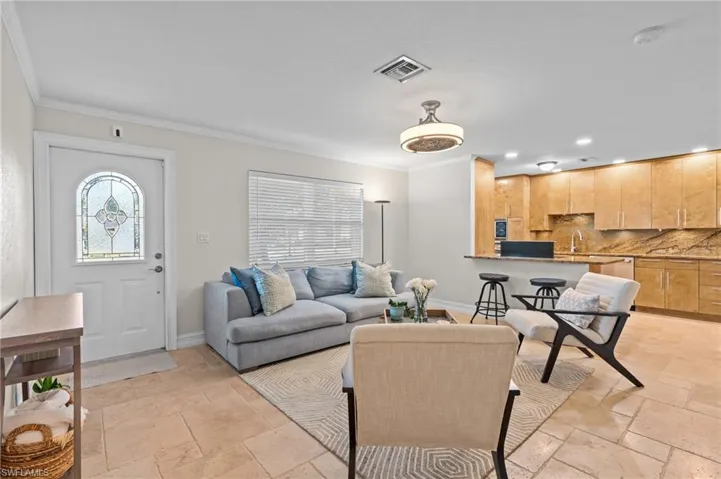 1359  Jambalana  LN, Fort Myers, FL 33901