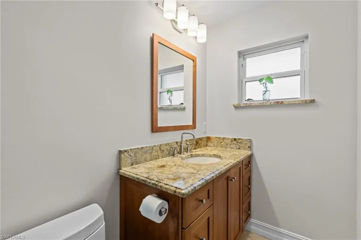 1359  Jambalana  LN, Fort Myers, FL 33901