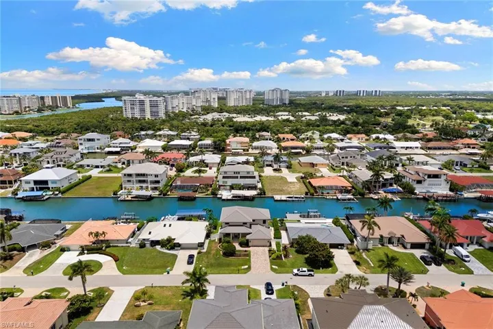 357 Egret Ave, Naples, Florida 34108