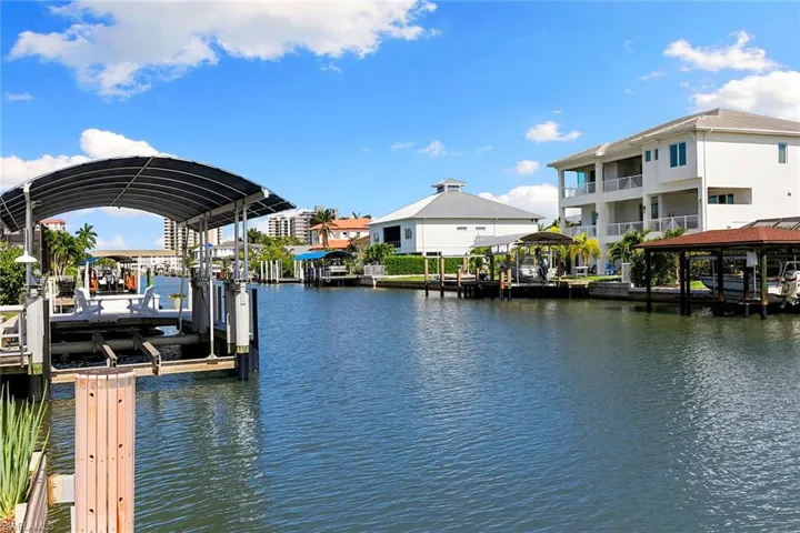 357 Egret Ave, Naples, Florida 34108