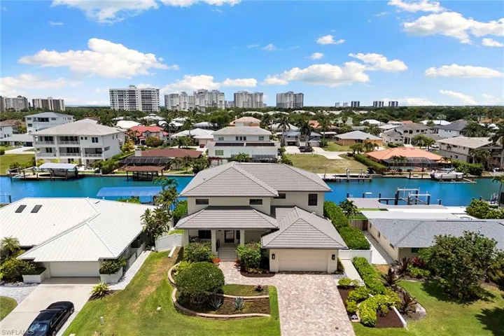 357 Egret Ave, Naples, Florida 34108