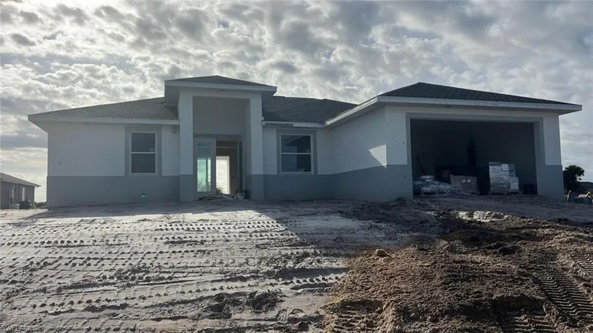 413  Akin  PL, Labelle, FL 33935