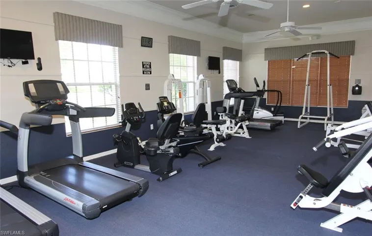 8155 Pacific Beach Dr, Fort Myers, Florida 33966