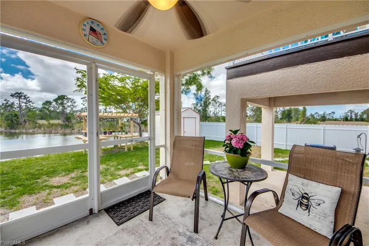 2012 33rd Ln, Cape Coral, Florida 33909