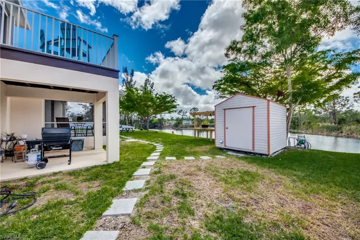 2012 33rd Ln, Cape Coral, Florida 33909