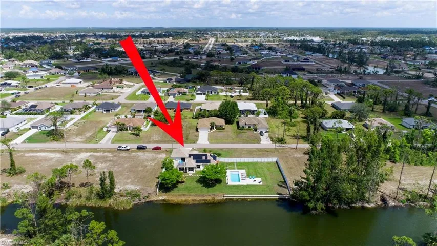 2012 33rd Ln, Cape Coral, Florida 33909