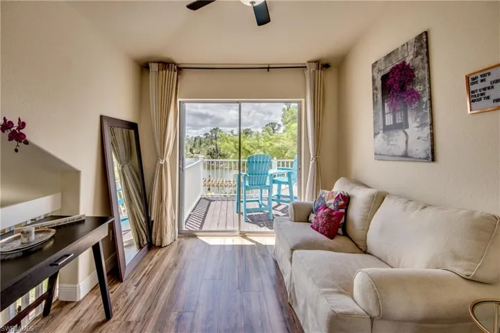 2012 33rd Ln, Cape Coral, Florida 33909