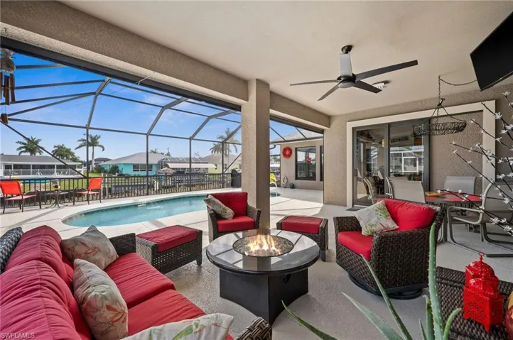 Large Covered Lanai
