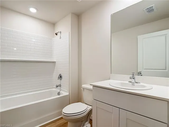 14168 Hemingway Oaks Trl, Fort Myers, Florida 33905