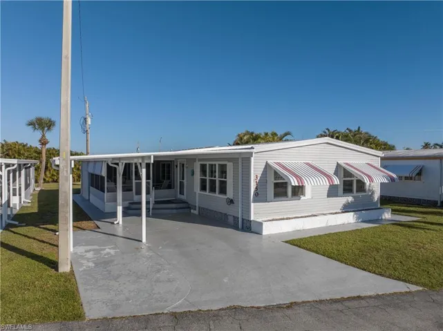 3150  Mercury  LN, North Fort Myers, FL 33903