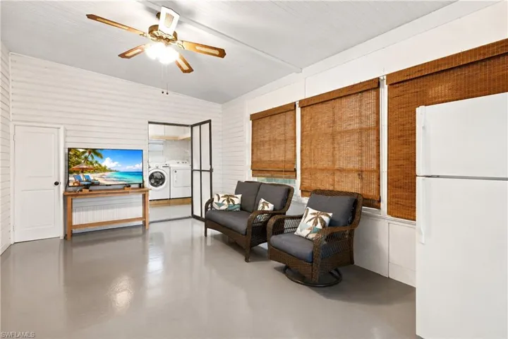 18 Grosbeak Ln 18, Naples, Florida 34114