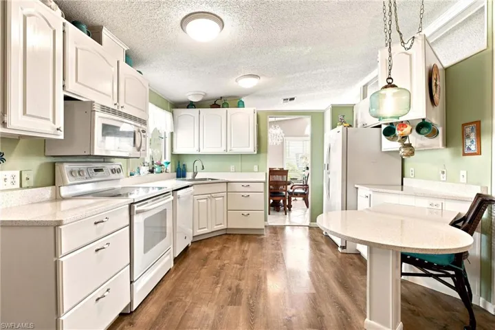 18 Grosbeak Ln 18, Naples, Florida 34114