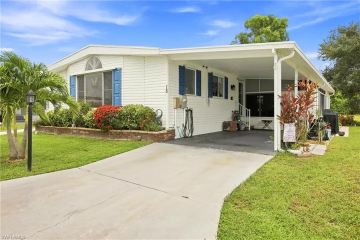 18 Grosbeak Ln 18, Naples, Florida 34114