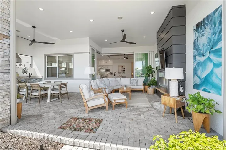 42179 Hammock Ln, Punta Gorda, Florida 33982