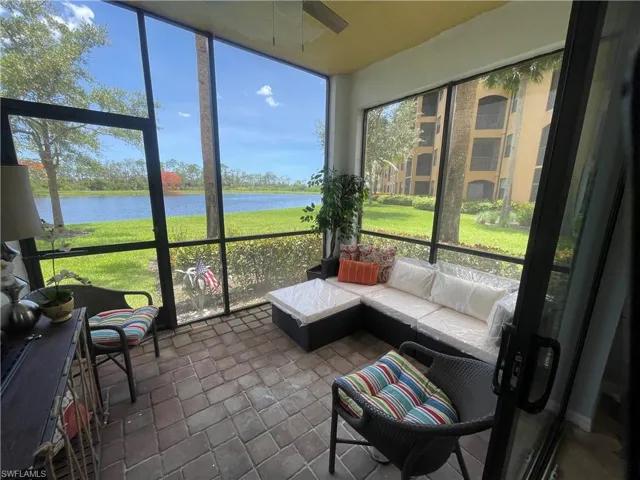 9727 Acqua Ct 418, Naples, Florida 34113