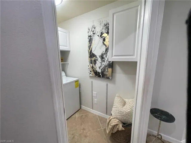 9727 Acqua Ct 418, Naples, Florida 34113