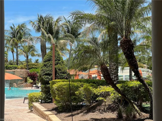 9727  Acqua  CT, Naples, FL 34113
