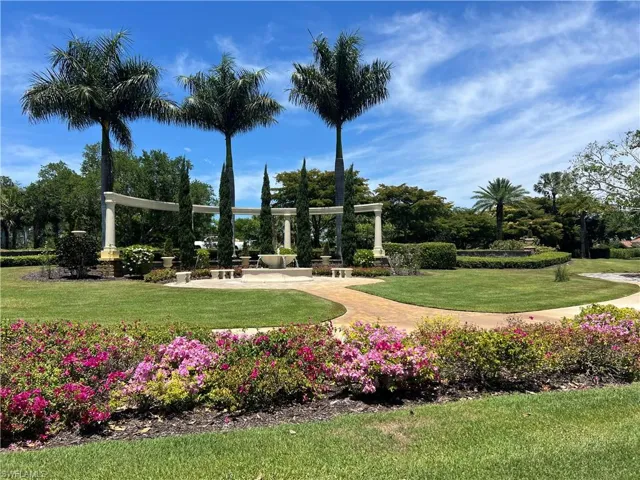 9727  Acqua  CT, Naples, FL 34113