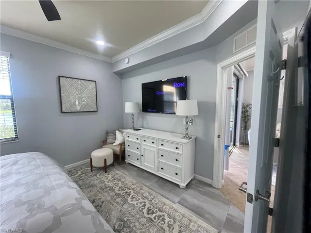 9727 Acqua Ct 418, Naples, Florida 34113