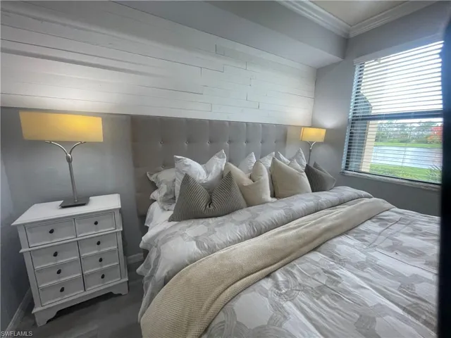 9727 Acqua Ct 418, Naples, Florida 34113