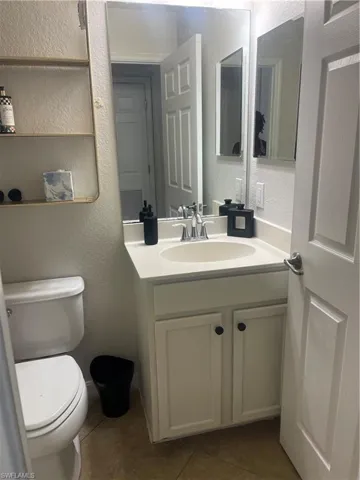 9727 Acqua Ct 418, Naples, Florida 34113