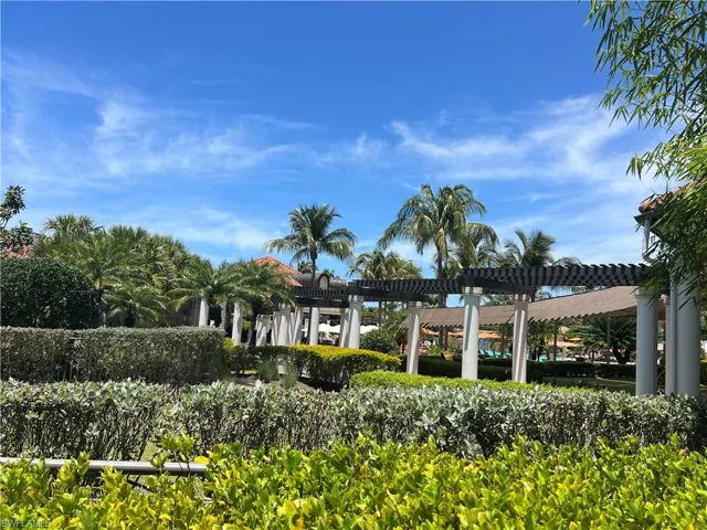 9727  Acqua  CT, Naples, FL 34113