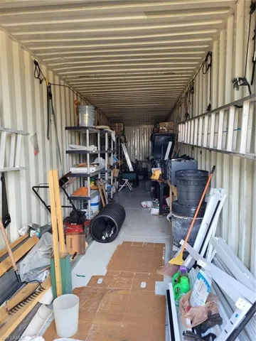 The storage unit is in very good shape.